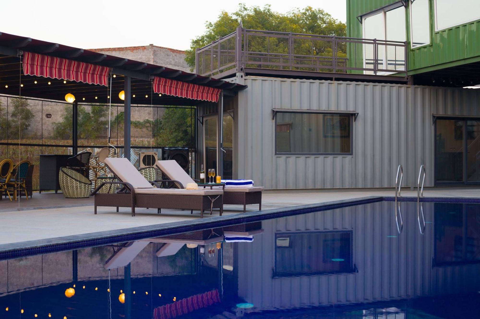 Elivaas Hidden Oasis 4Bhk With Pool, Mud House & Container House Dhauj Exterior foto