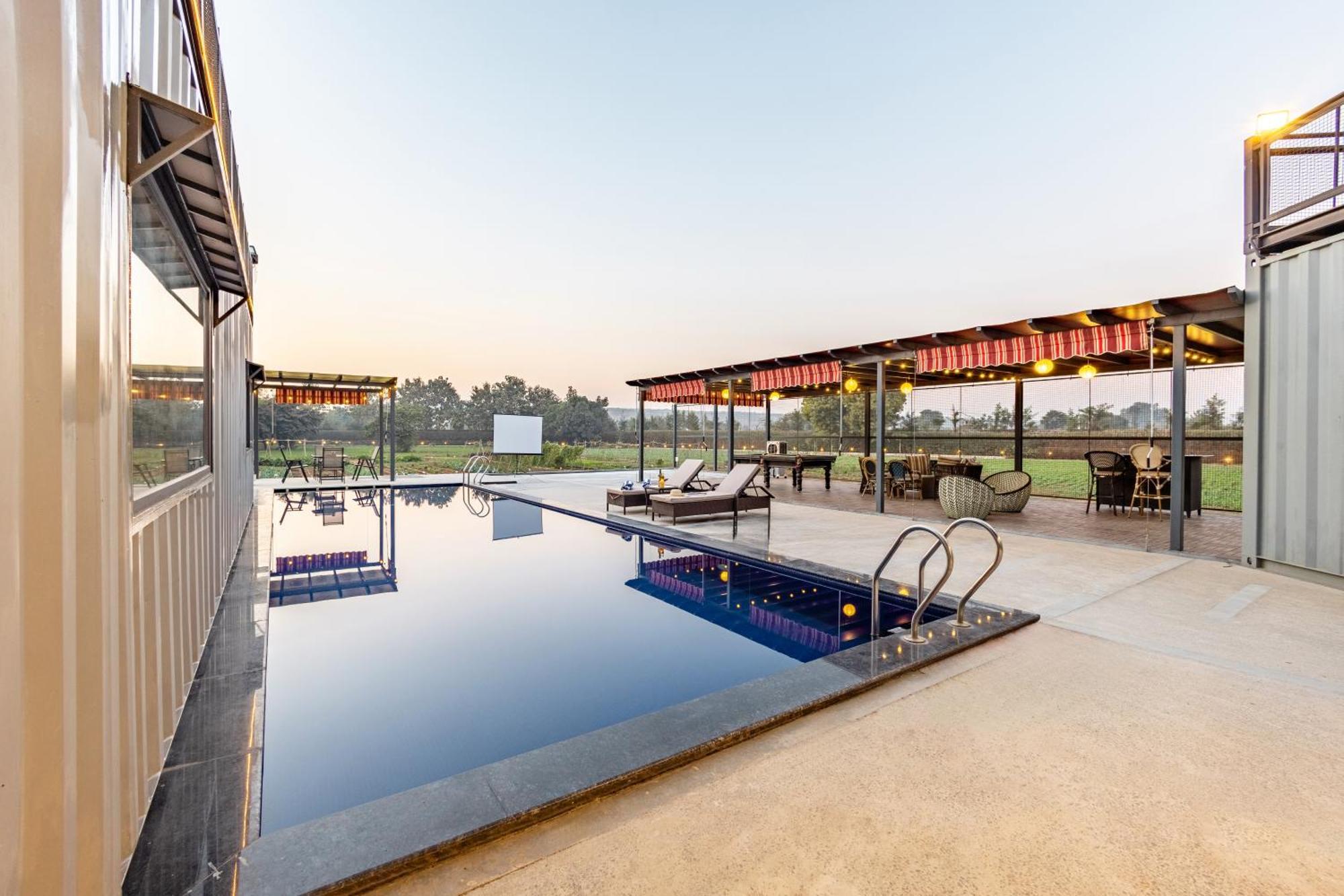 Elivaas Hidden Oasis 4Bhk With Pool, Mud House & Container House Dhauj Exterior foto