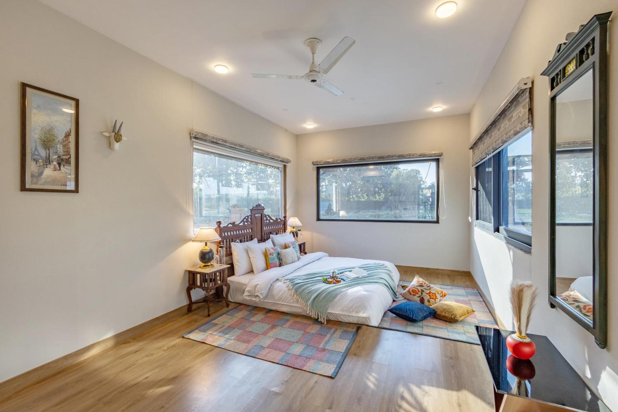 Elivaas Hidden Oasis 4Bhk With Pool, Mud House & Container House Dhauj Exterior foto