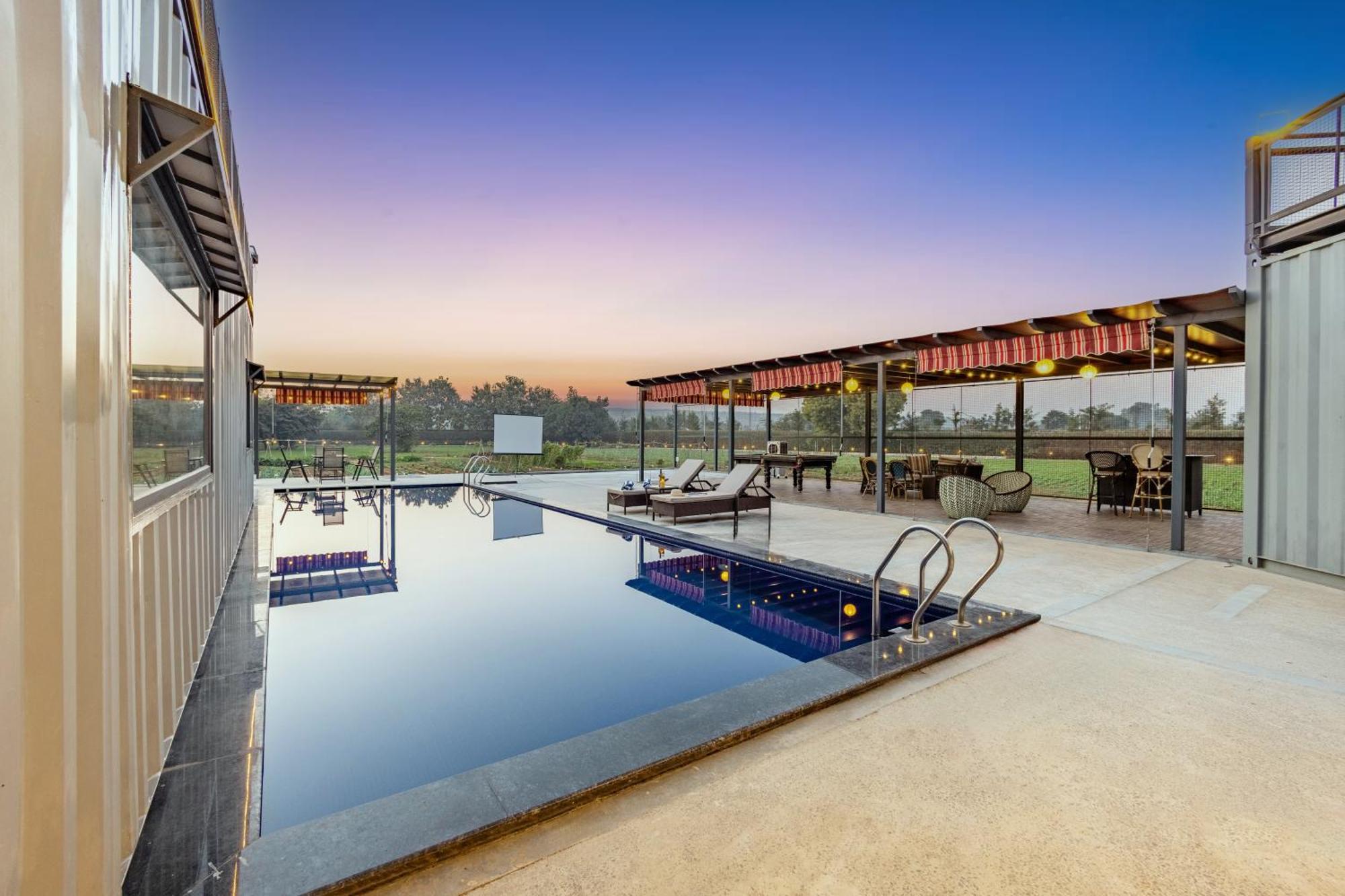 Elivaas Hidden Oasis 4Bhk With Pool, Mud House & Container House Dhauj Exterior foto